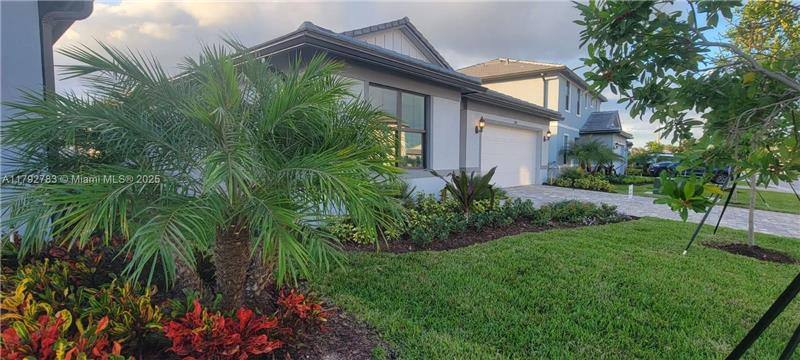 Apartment for rent at 2941 Hibscus Blvd, Fort Lauderdale, FL 33311