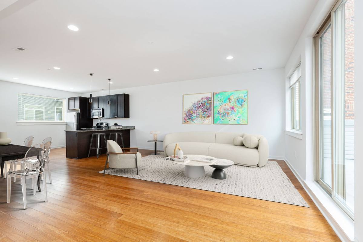 Townhouse for rent at 1221 Mount Vernon St, Philadelphia, PA 19123
