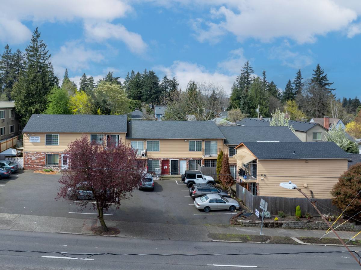 Apartment for rent at 4125 NE 82nd Ave, Portland, OR 97220