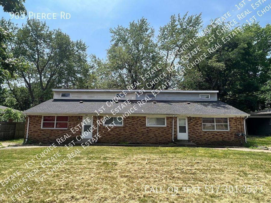 Townhouse for rent at 903 Pierce Rd, Lansing, MI 48910