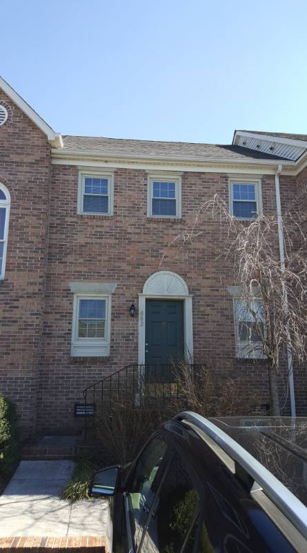 Townhouse for rent at 483 Bramblewood Lane, Knoxville, TN 37922