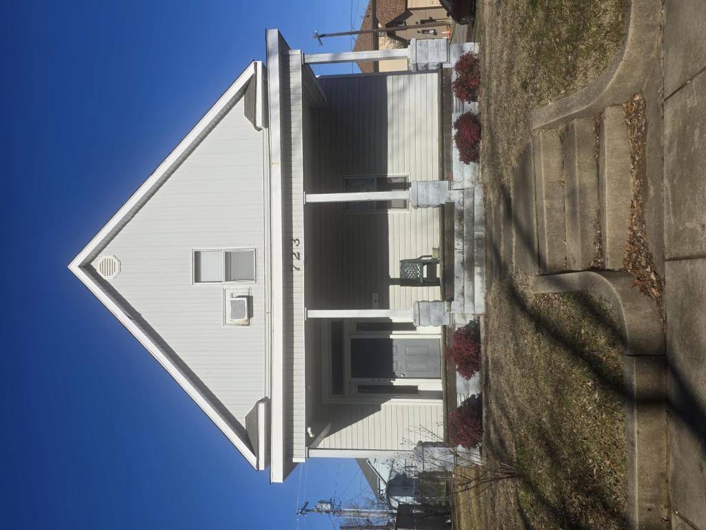 Apartment for rent at 723 N 19th St, Fort Smith, AR 72901