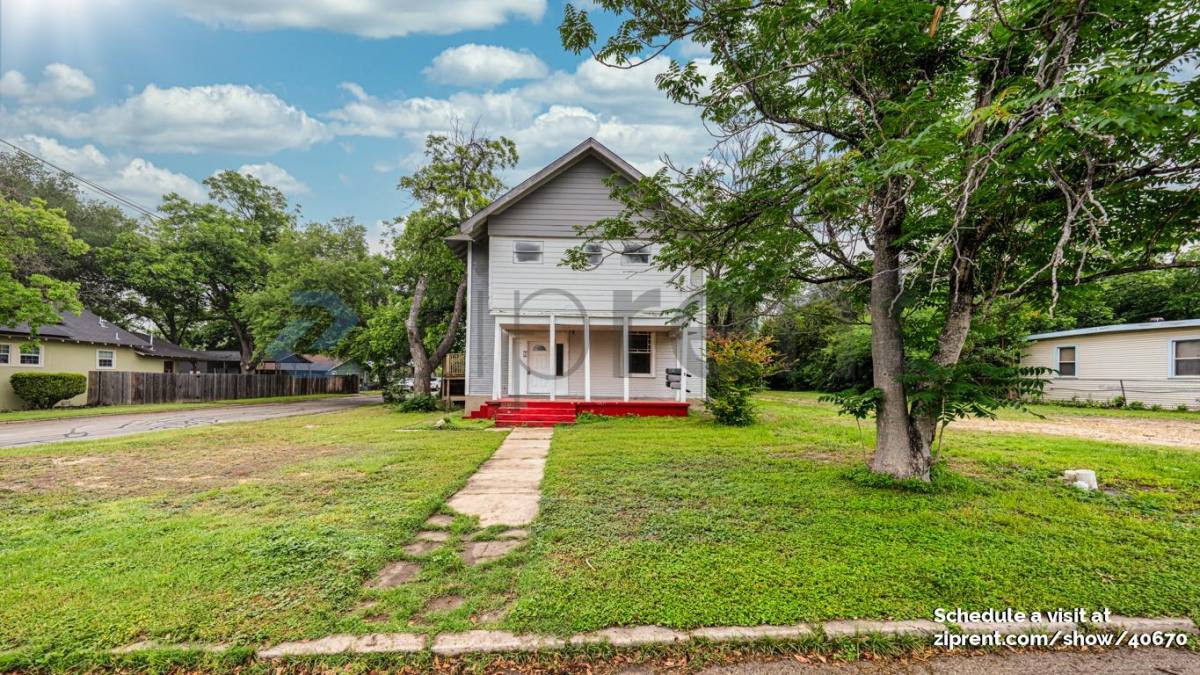 Apartment for rent at 146 Fairview Ave #6, San Antonio, TX 78223
