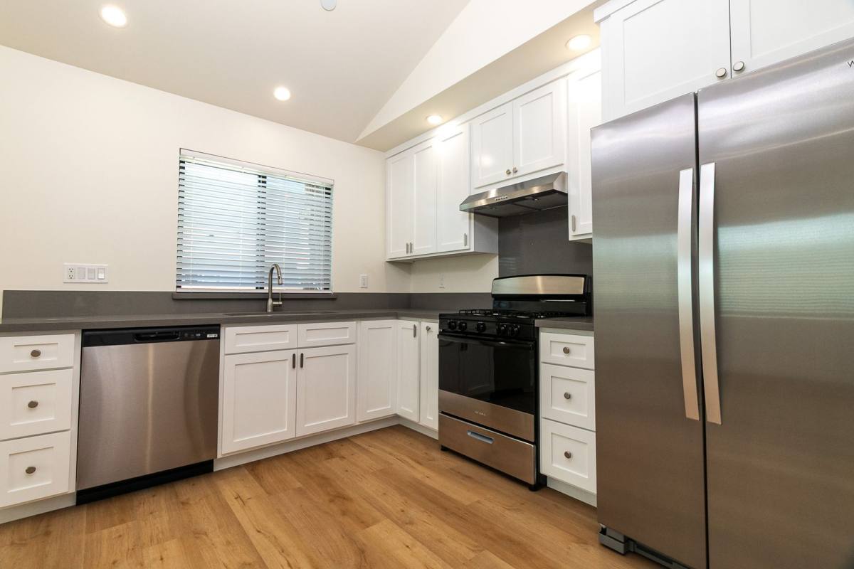 Apartment for rent at 25030-25032 Oak St, Lomita, CA 90717