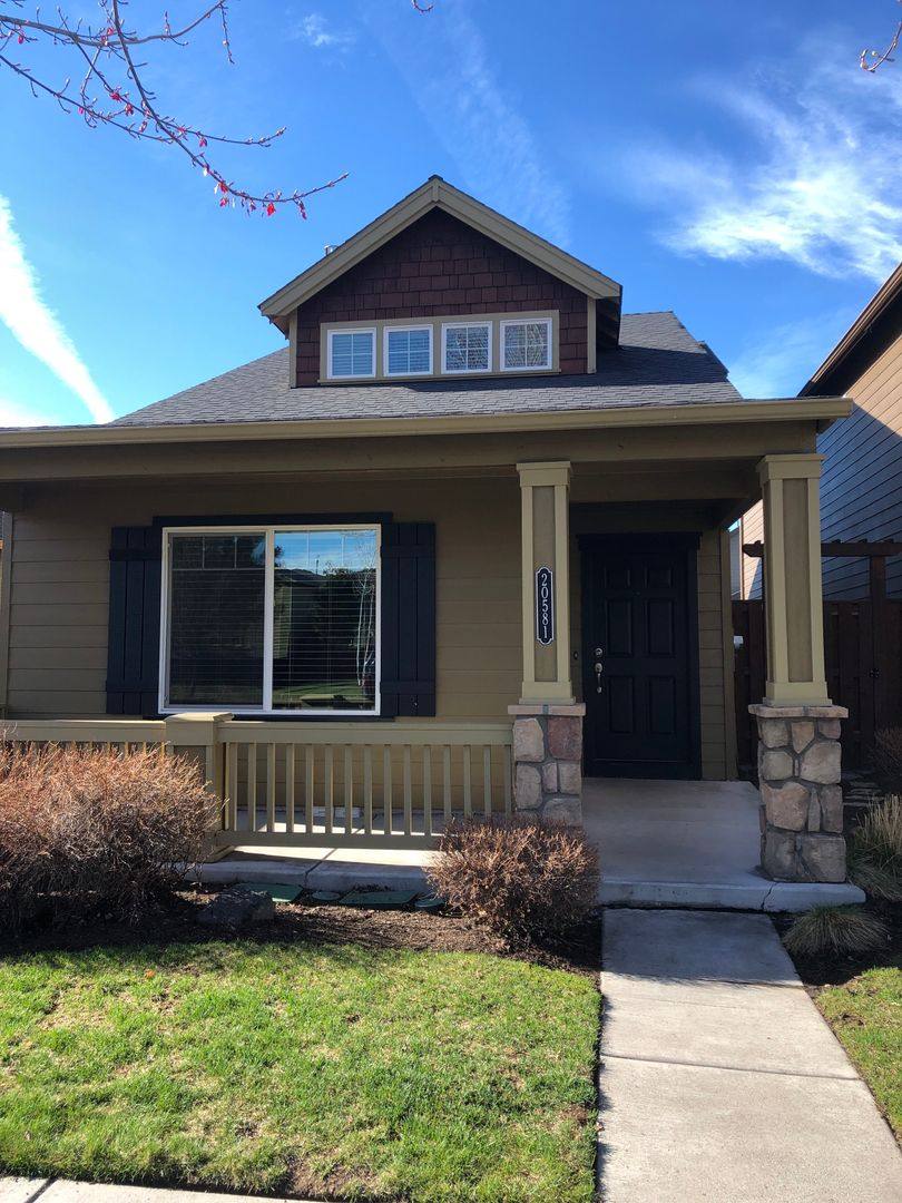 House for rent at 20581 Sun Meadow Way, Bend, OR 97702
