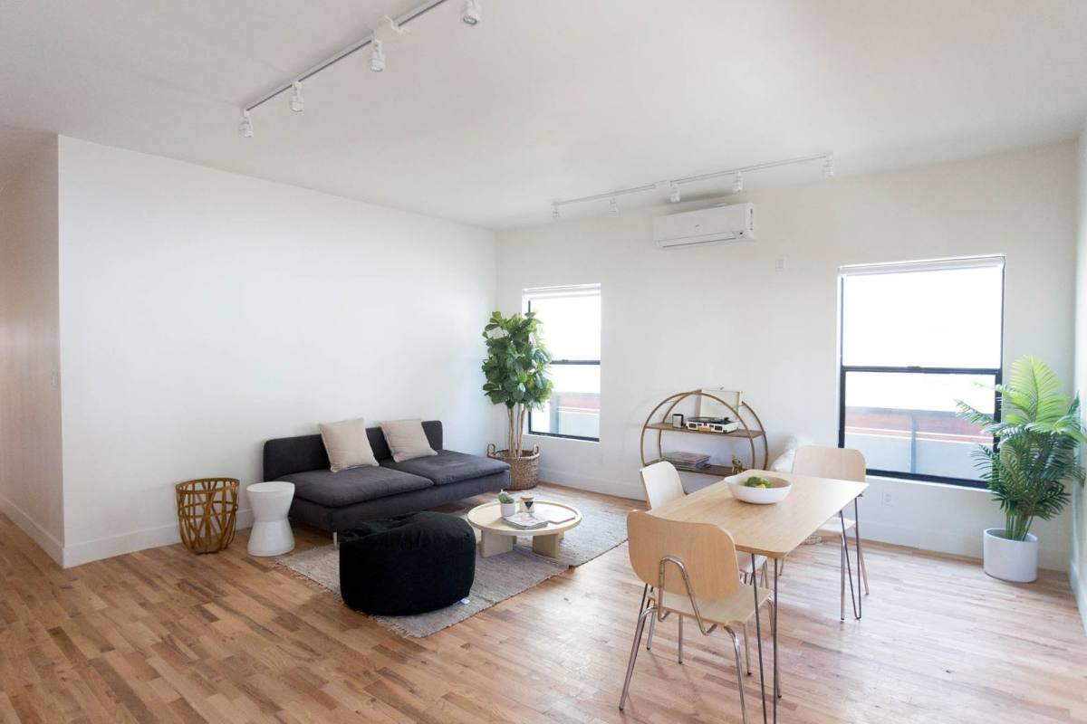 Apartment for rent at 632 N Cummings St, Los Angeles, CA 90033