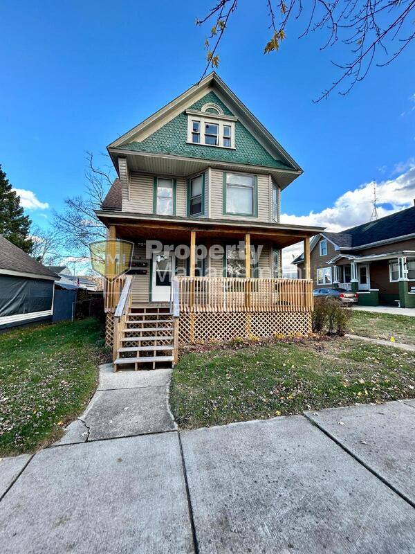 Apartment for rent at 1122 Spring St #A, Michigan City, IN 46360