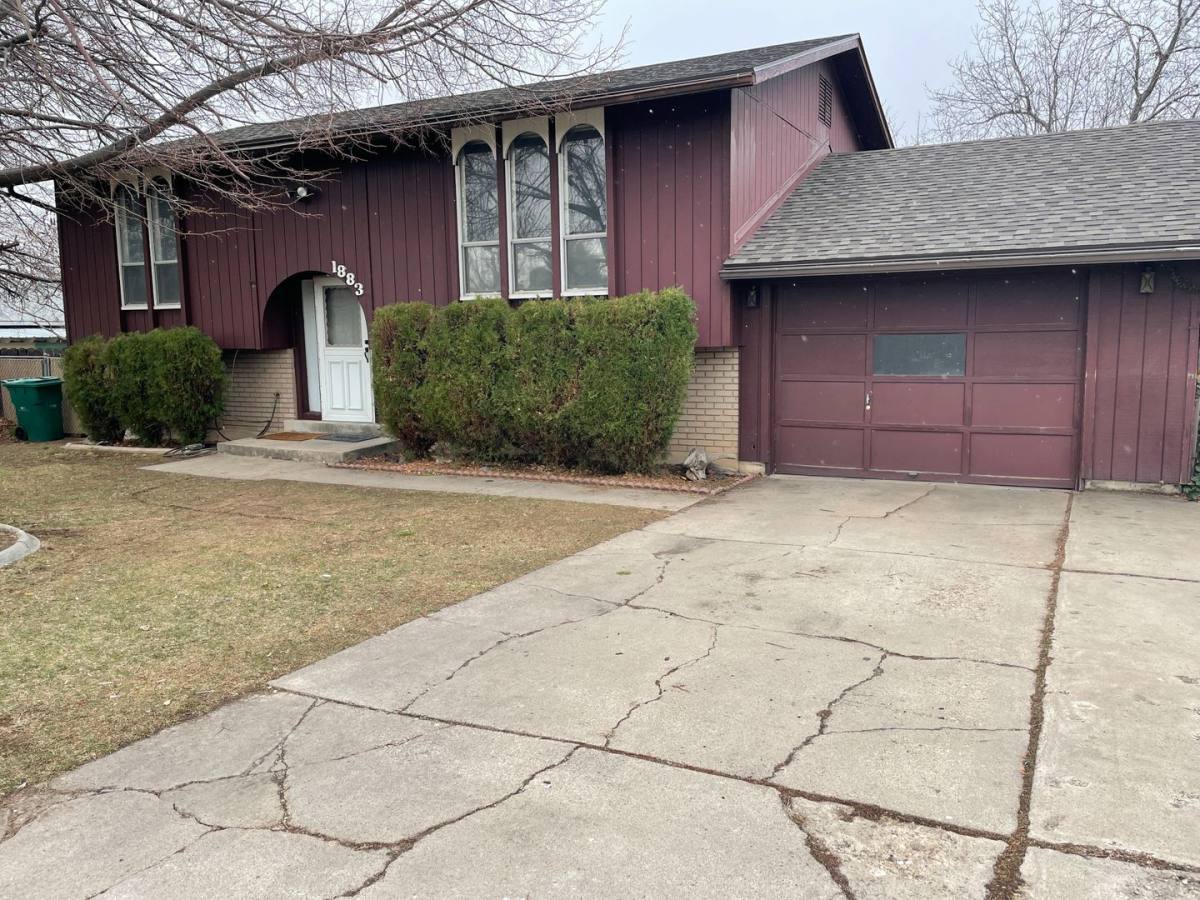 House for rent at 1883 N 1400 W, Layton, UT 84041
