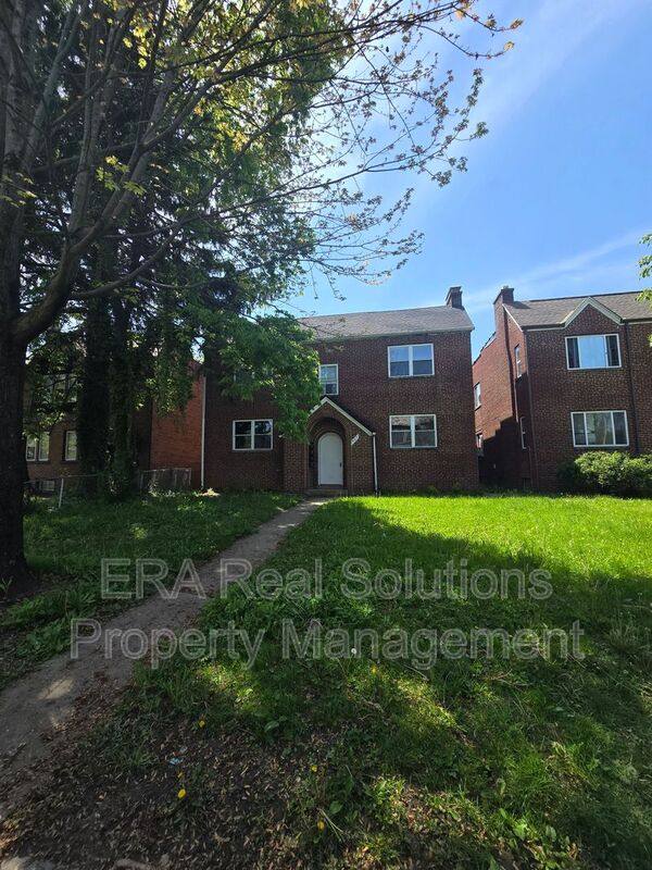 Apartment for rent at 987 Lilley Ave #C, Columbus, OH 43206
