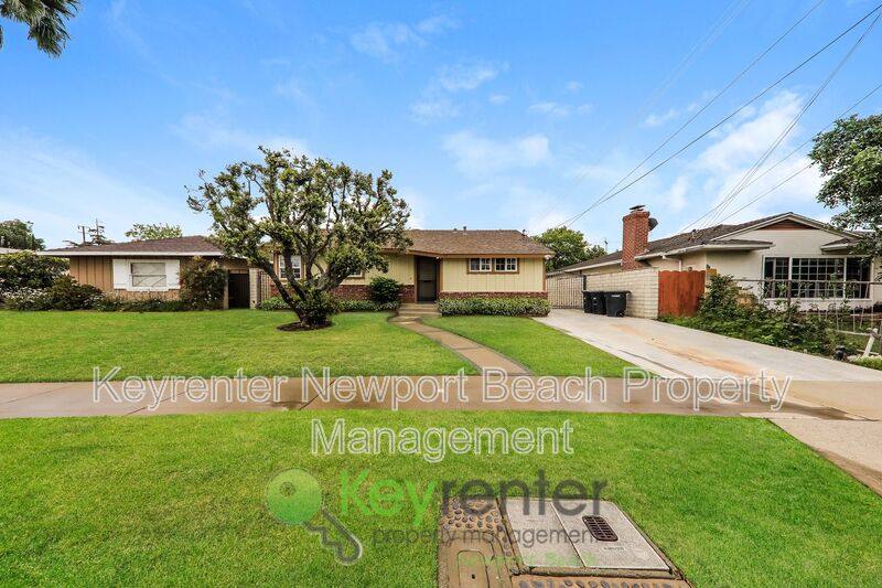 House for rent at 577 N Pine St, Orange, CA 92867