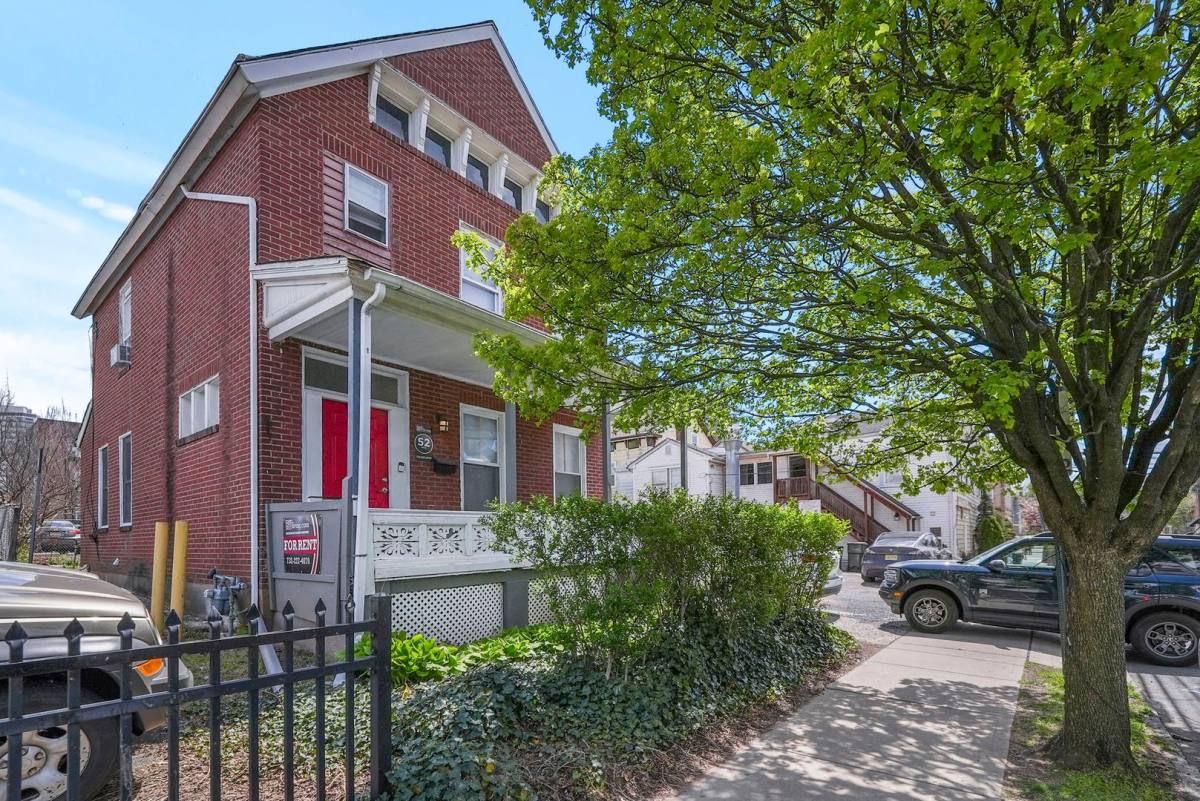 House for rent at 52 Mine St, New Brunswick, NJ 08901