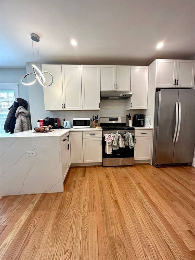 House for rent at 99 Kilsyth Rd #3R, Brighton, MA 02135