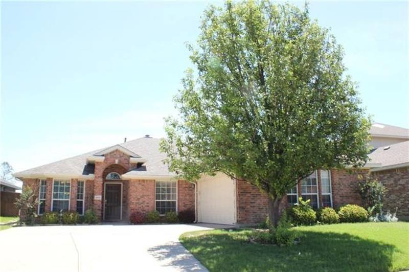 House for rent at 1906 Eastfork Lane, Wylie, TX 75098