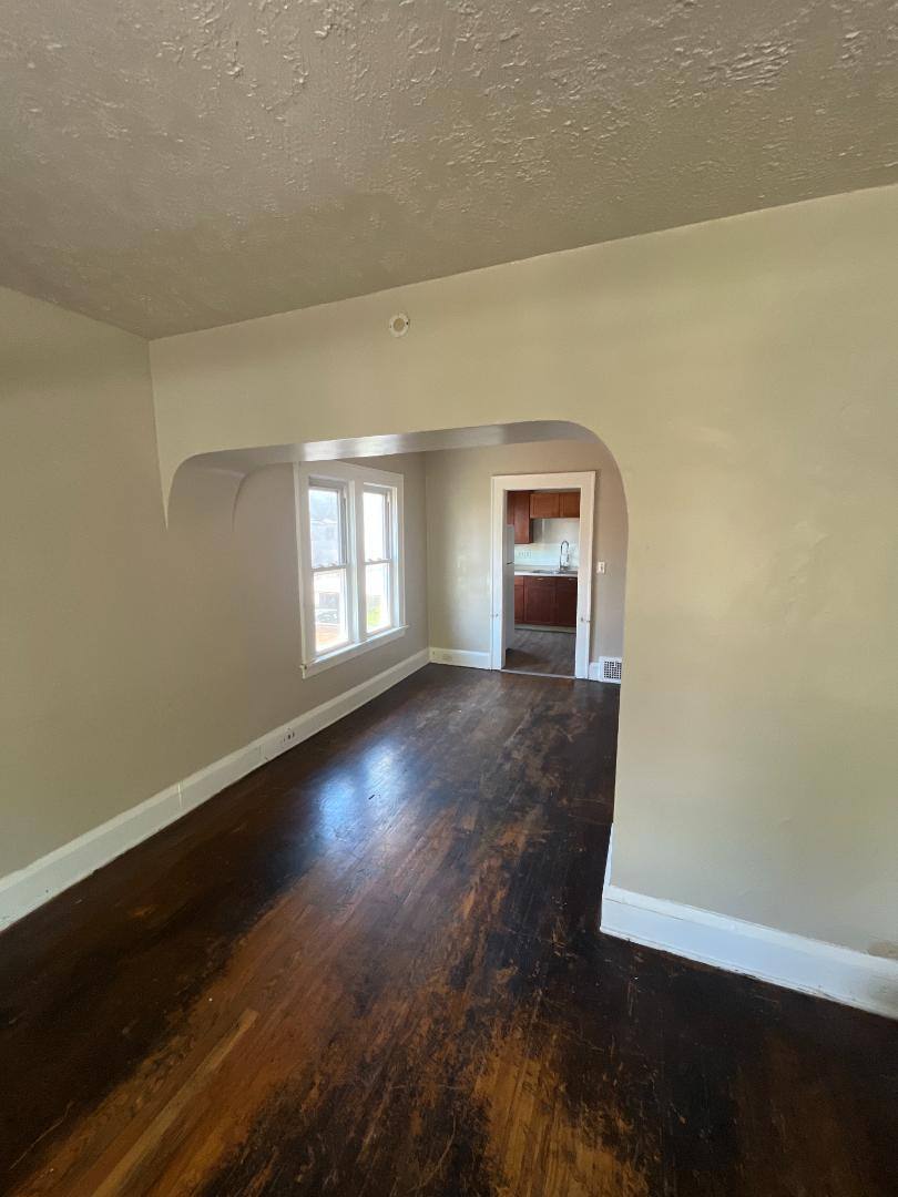 Apartment for rent at 390 E 162nd St #B U, Cleveland, OH 44110