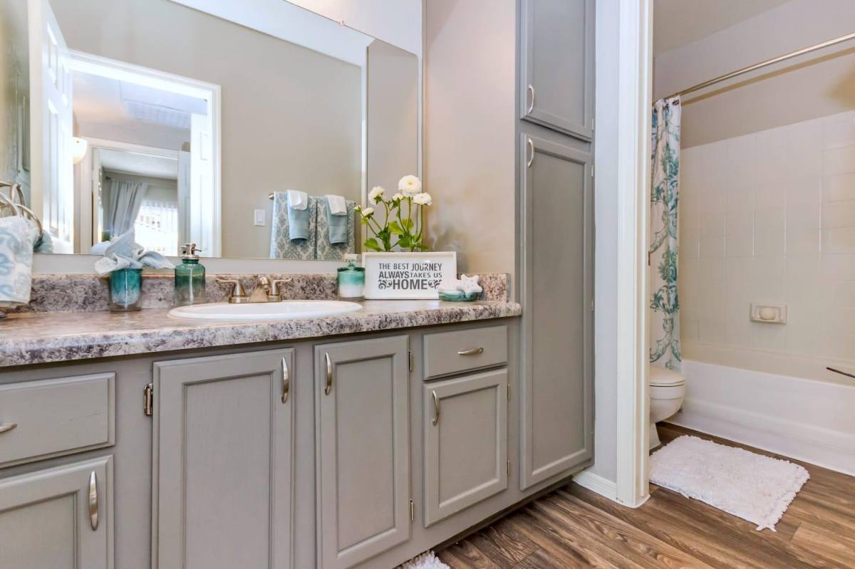 Apartment for rent at Alcove at the Islands, 1300 W Warner Rd, Gilbert, AZ 85233