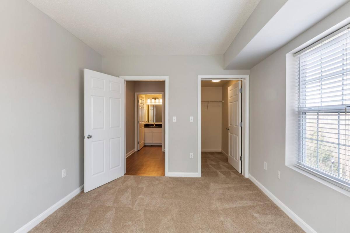 Apartment for rent at Vinnin Square Apartment Homes, 1 Carol Way, Salem, MA 01970