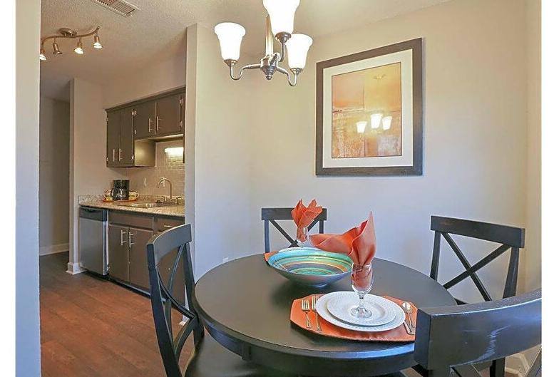 Apartment for rent at Oasis at West Ashley, 1751 Dogwood Rd, Charleston, SC 29414