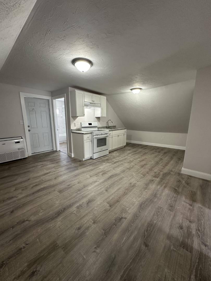 Apartment for rent at 1870 Purchase St, New Bedford, MA 02740