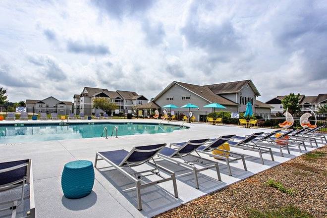 Apartment for rent at 220 Campus Dr Central #H, Central, SC 29630