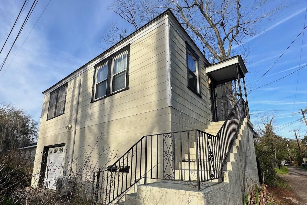 House for rent at 303 Virginia Ave #303-1, Savannah, GA 31404