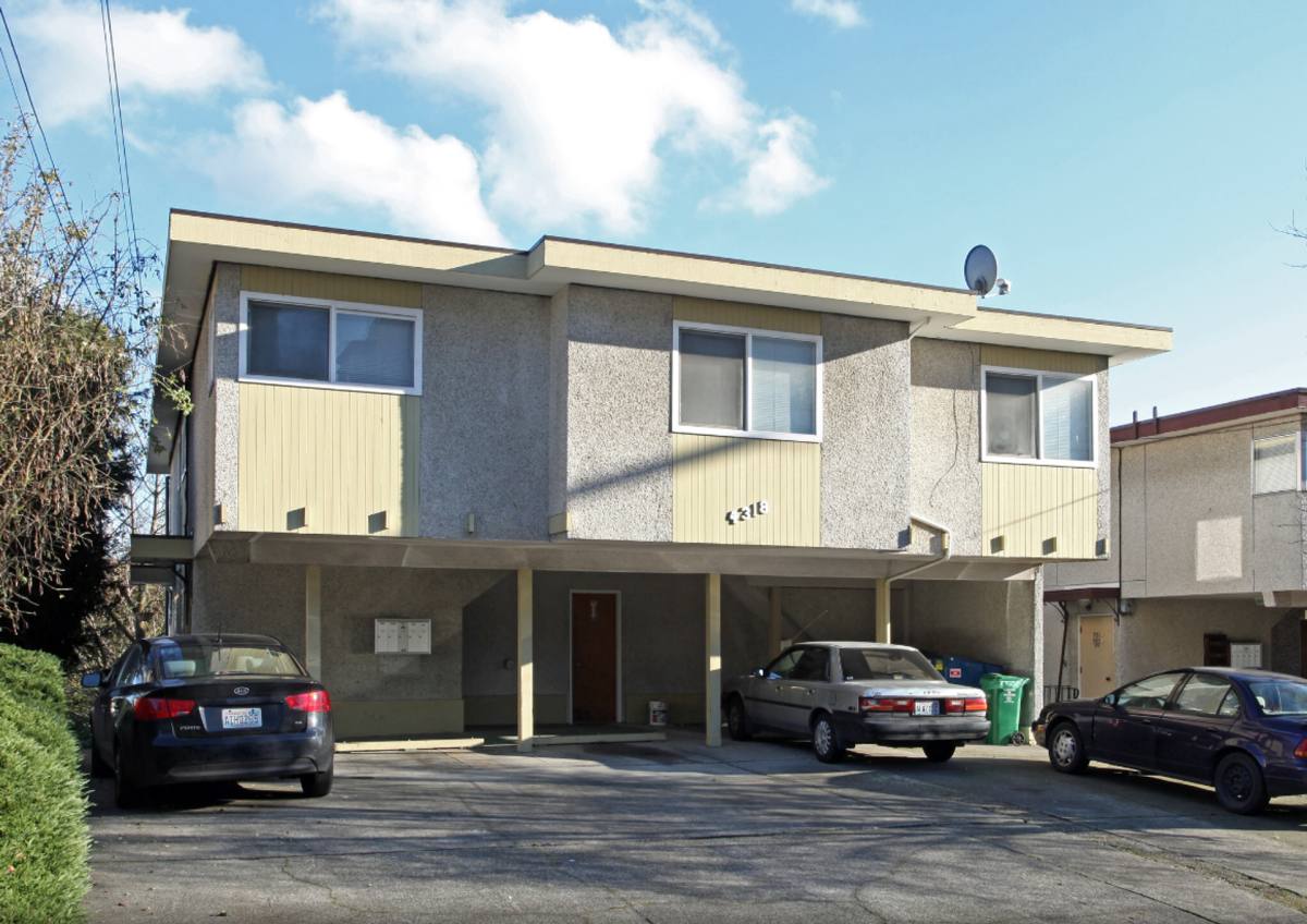 Apartment for rent at 4318 Winslow Place N, Seattle, WA 98103