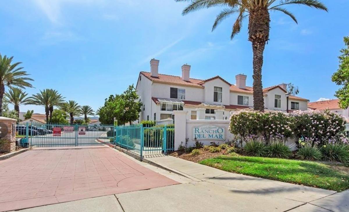 Townhouse for rent at 29519 Cara Way, Temecula, CA 92591