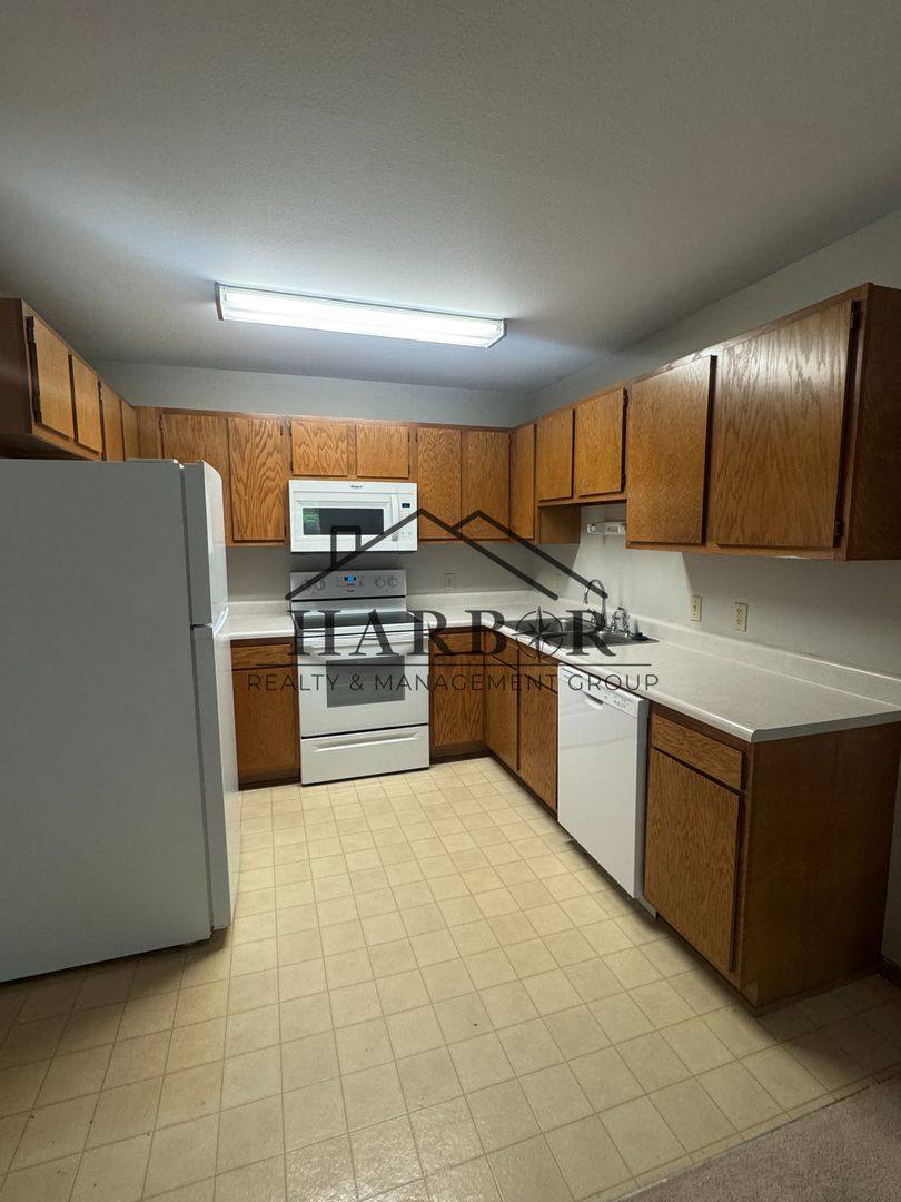 Apartment for rent at 115 1st St #8, Boone, IA 50036