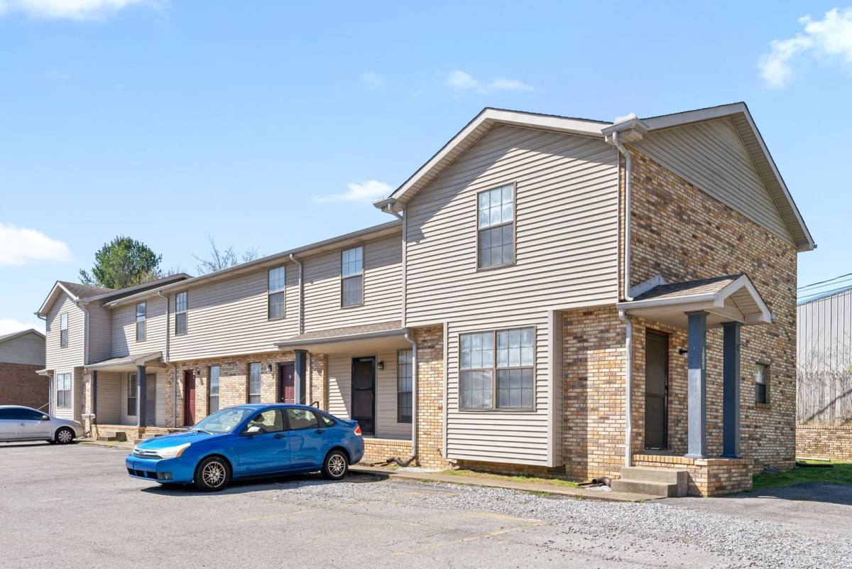 Apartment for rent at 1500 W Knollwood Circle, Clarksville, TN 37043
