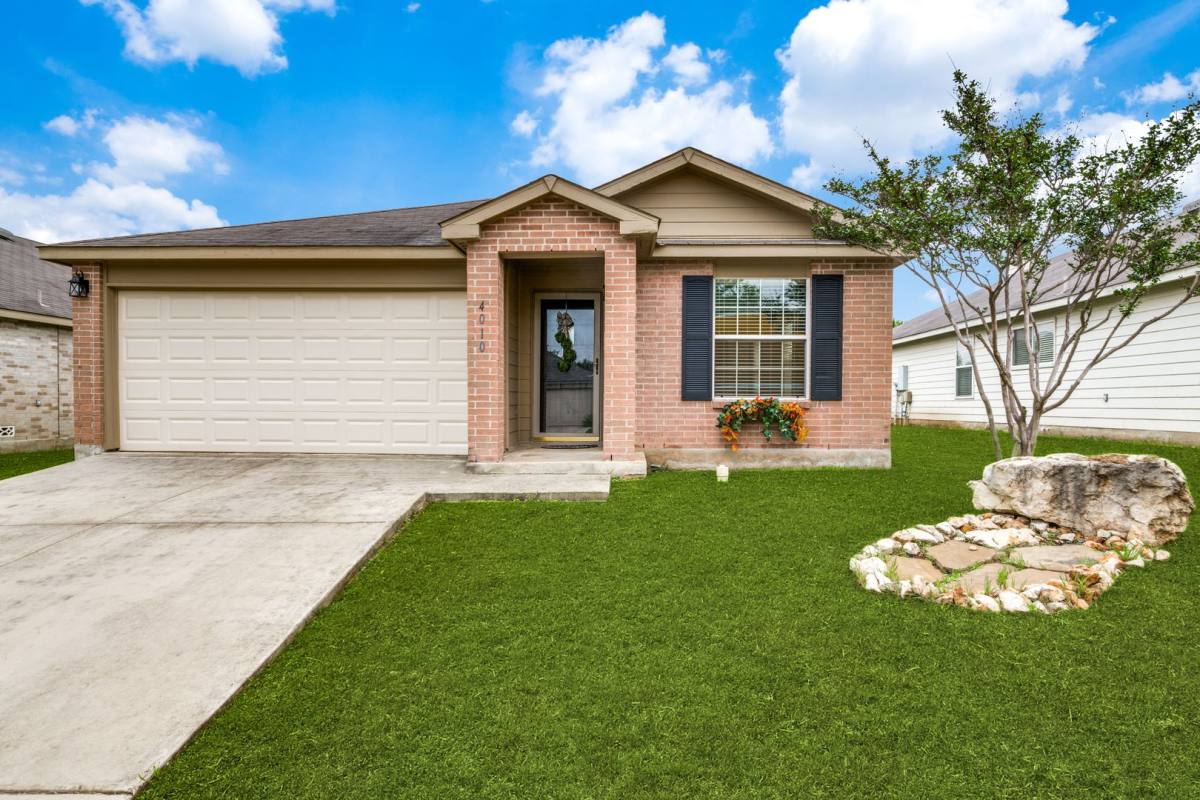 House for rent at 4010 Angel Trumpet, San Antonio, TX 78259