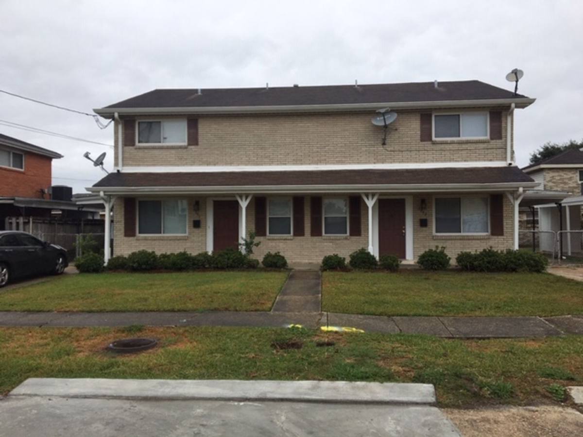 Apartment for rent at 1941-1943 Rosary Dr, New Orleans, LA 70122
