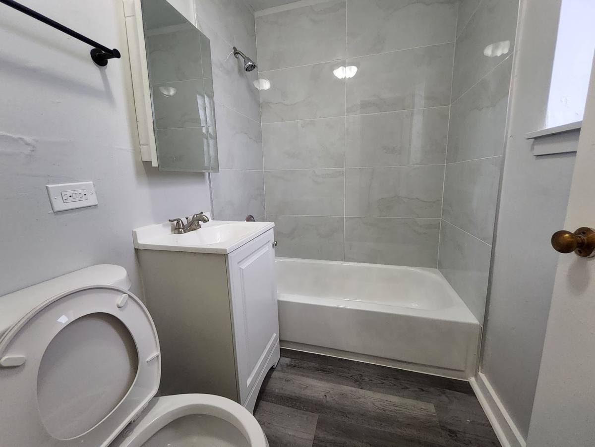 Apartment for rent at 7048-50 S Merrill Ave, Chicago, IL 60649
