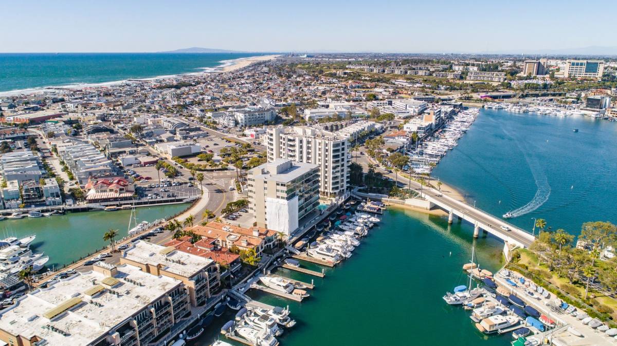 Condo for rent at 601 Lido Park Dr, Newport Beach, CA 92663