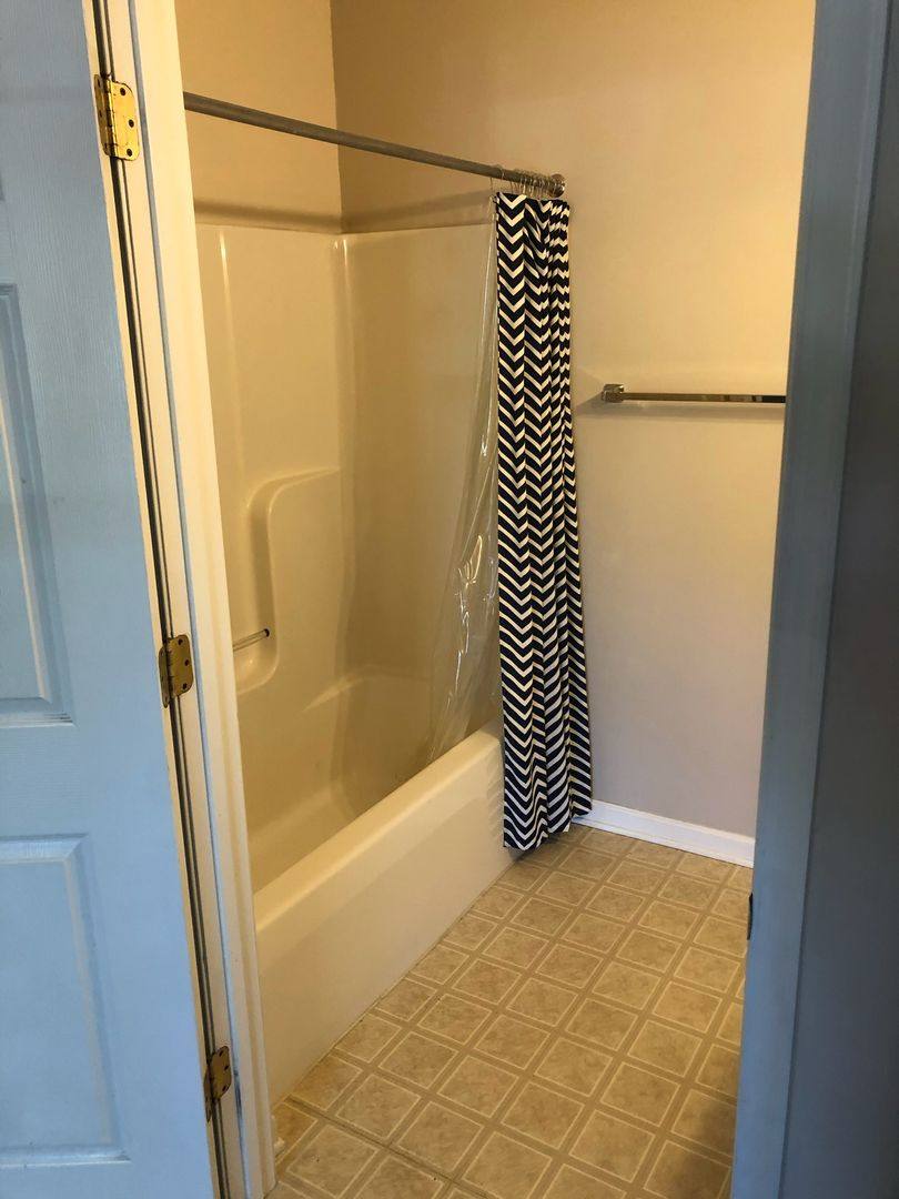 Apartment for rent at 213 S Knollwood Dr, Blacksburg, VA 24060