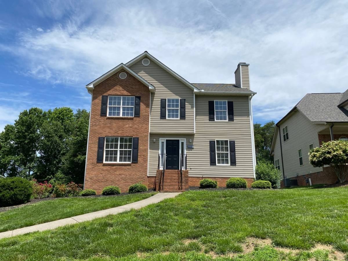 House for rent at 5108 Ivy Trace Court, Clemmons, NC 27012