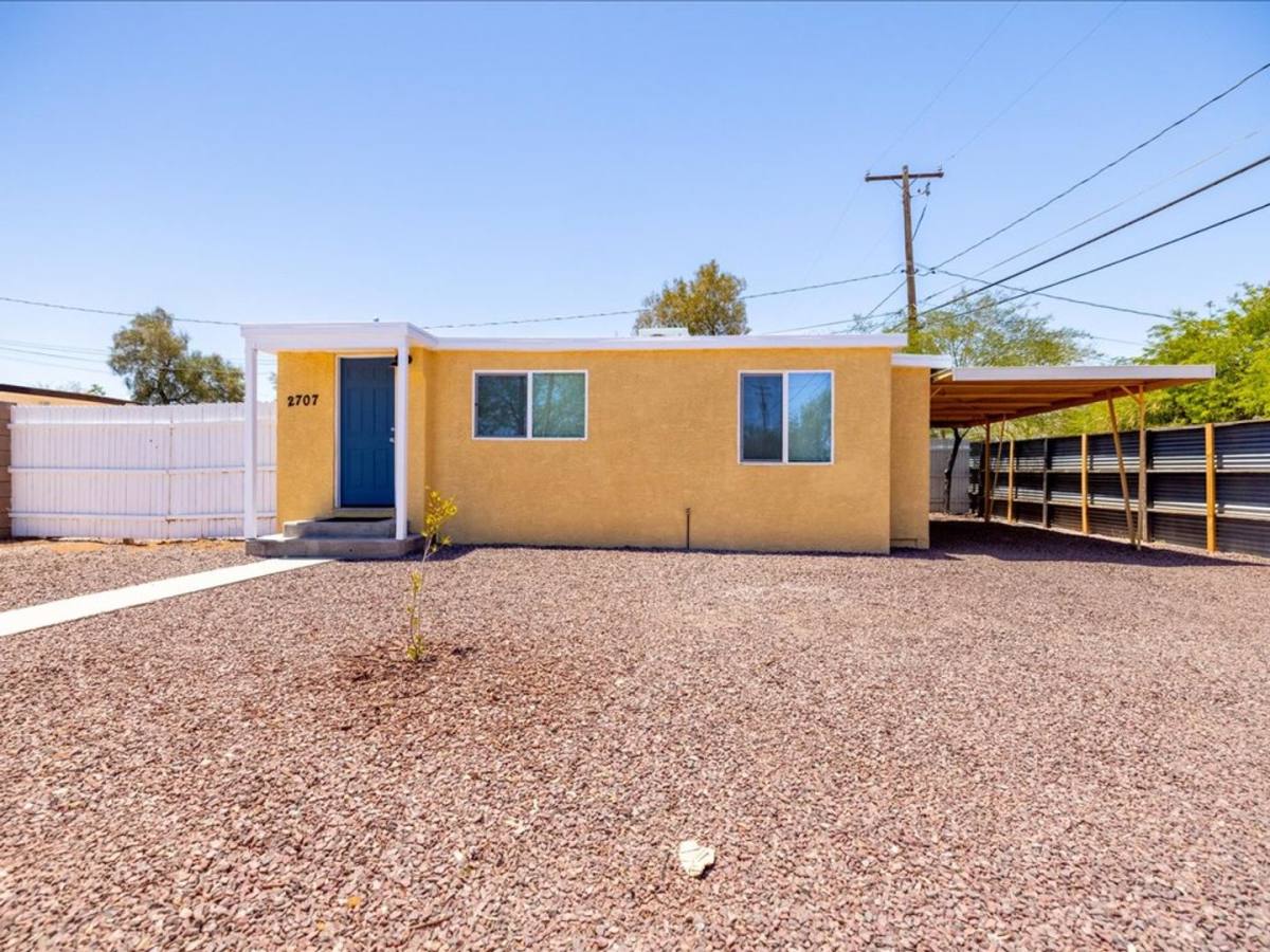 House for rent at 2707 E Grant Rd, Tucson, AZ 85716