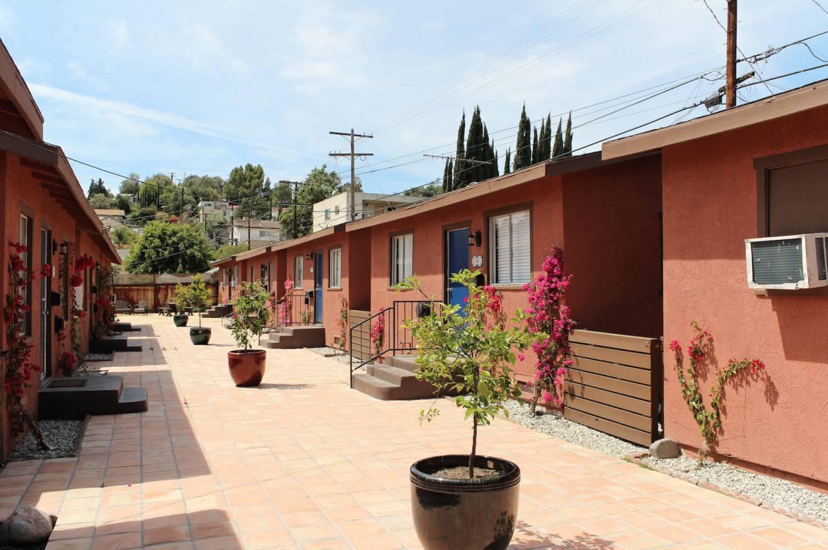 Apartment for rent at 6739 N Figueroa St, Los Angeles, CA 90042