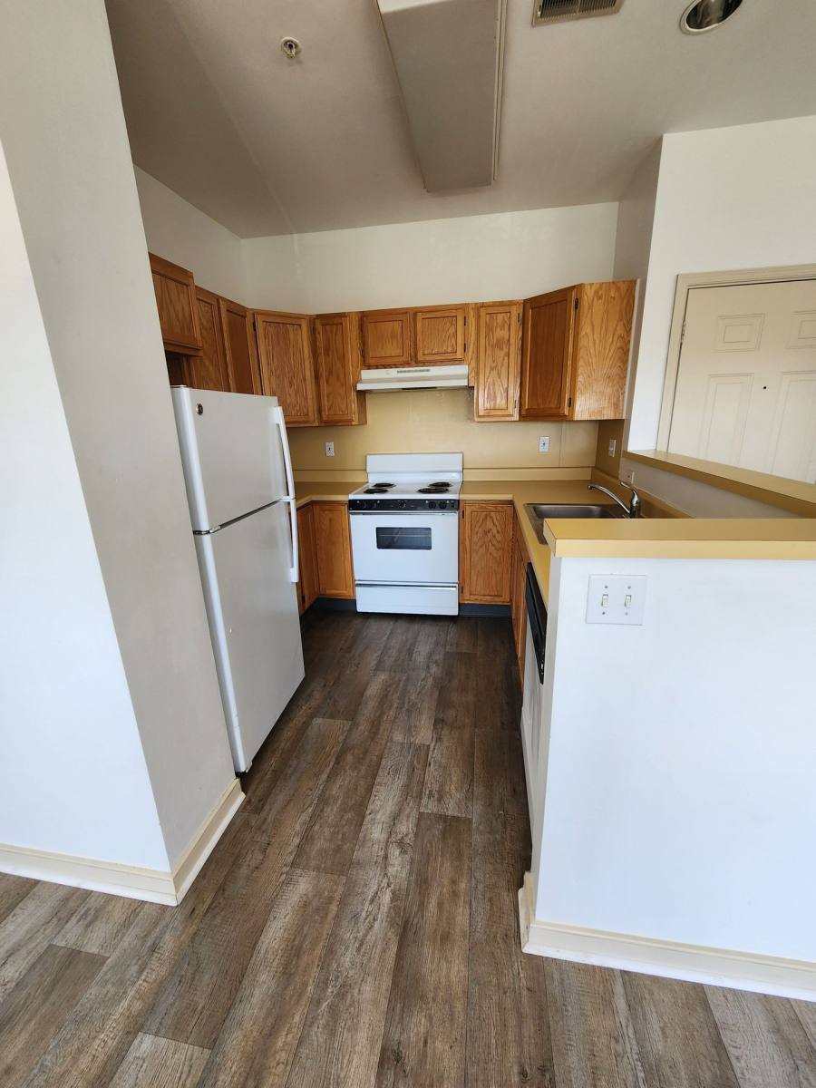 Apartment for rent at 261 N Franklin St, Hanover, PA 17331