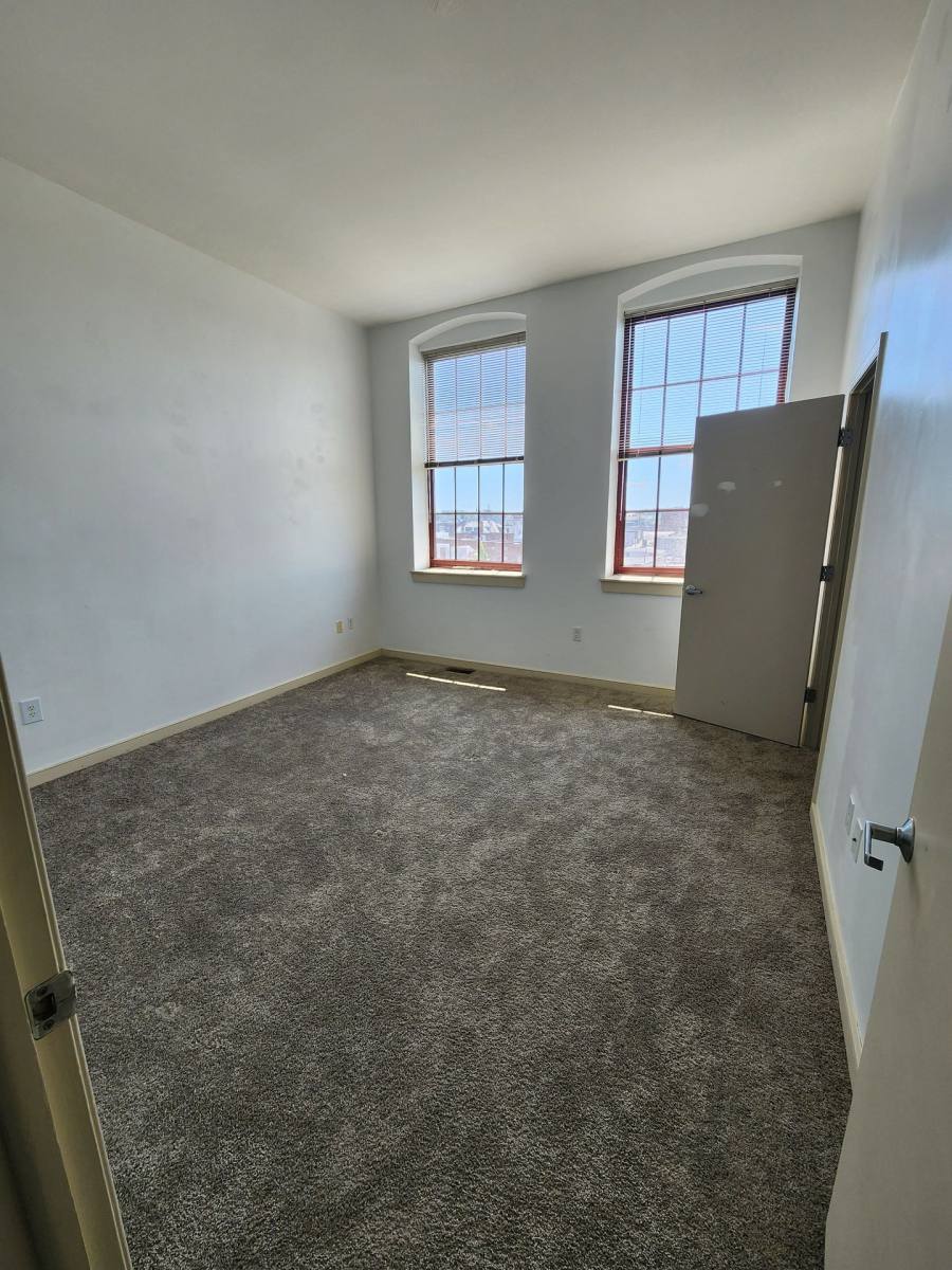 Apartment for rent at 261 N Franklin St, Hanover, PA 17331