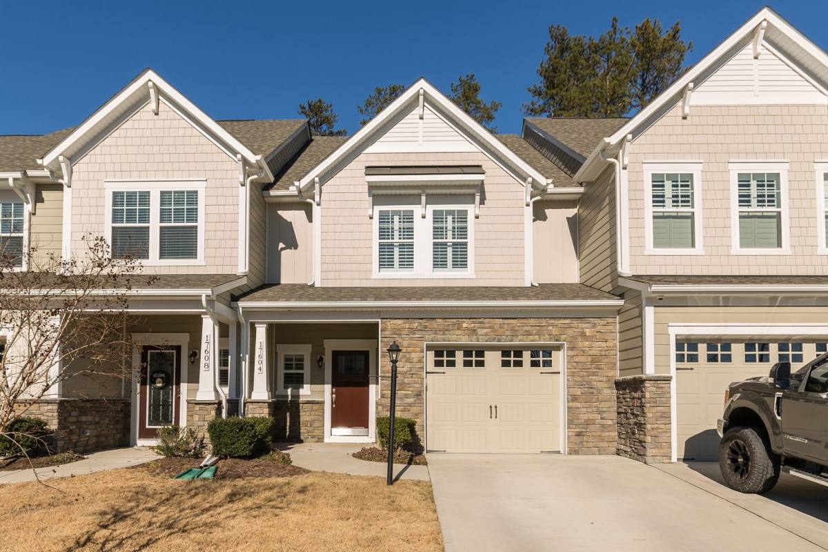 House for rent at 17604 Wynstone Park Lane, Moseley, VA 23120
