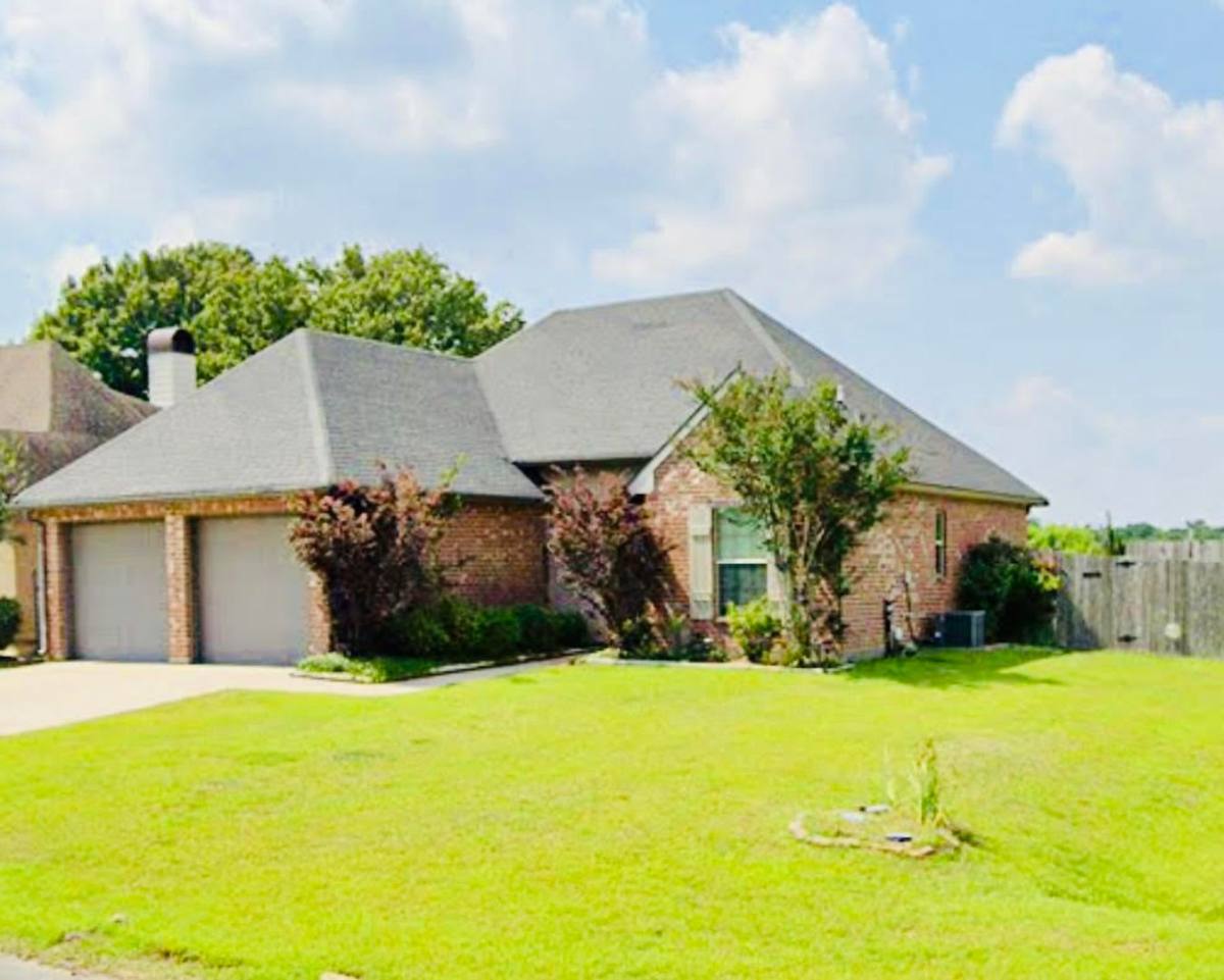 House for rent at 127 Range Dr, Lafayette, LA 70508