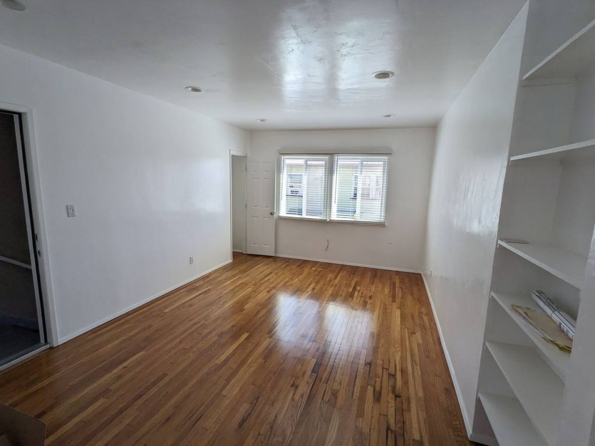 Apartment for rent at 4422 Boundary St, San Diego, CA 92116