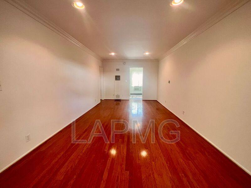 Apartment for rent at 8130 Norton Ave #6, Los Angeles, CA 90046