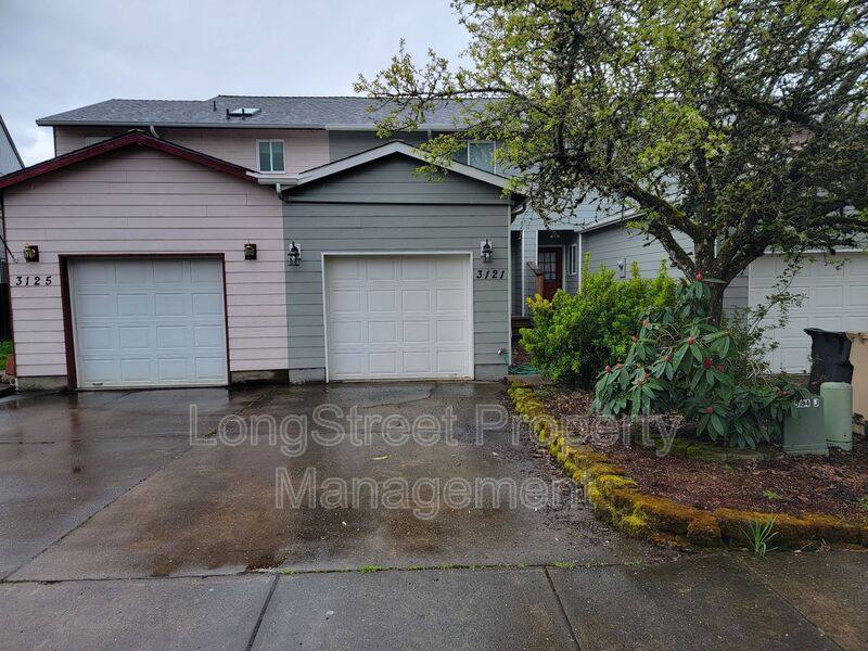 Townhouse for rent at 3121 NE Flintlock Place, Corvallis, OR 97330