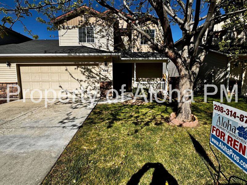 Townhouse for rent at 847 N Clara, Meridian, ID 83642
