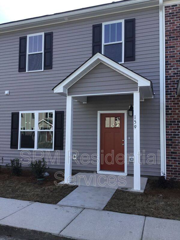Townhouse for rent at 159 Lincoln Place Circle, Leland, NC 28451
