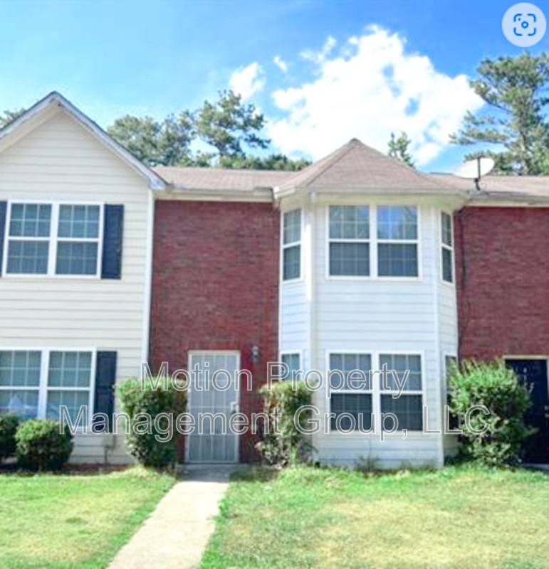 House for rent at 5556 Pineridge Court, Forest Park, GA 30297