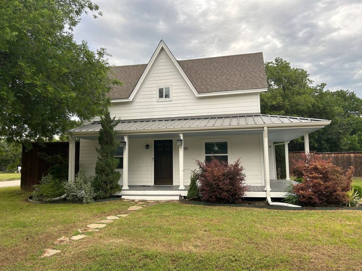 House for rent at 7110 Ash St, Frisco, TX 75034