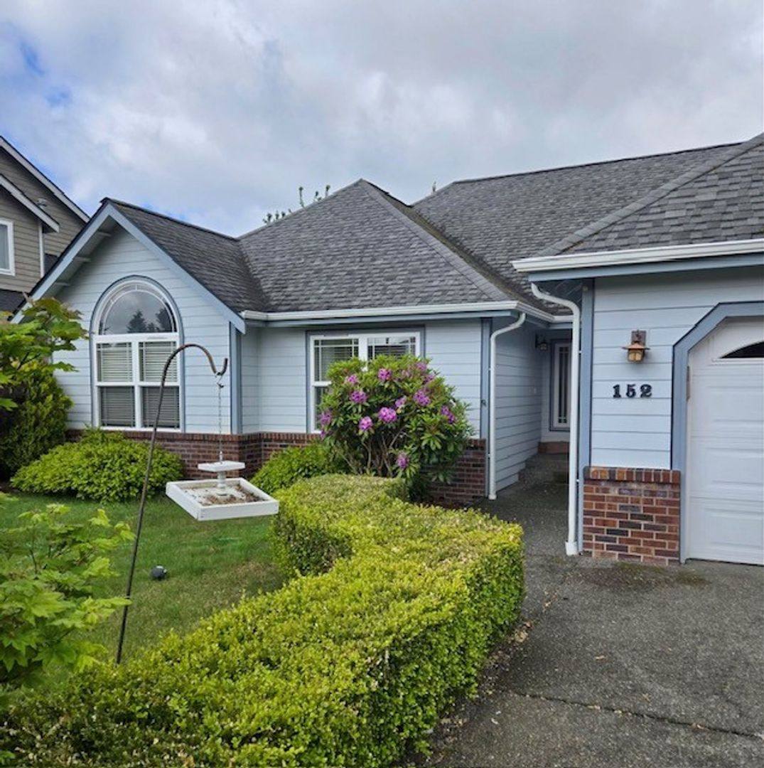 House for rent at 152 Newaukum Village Dr, Chehalis, WA 98532