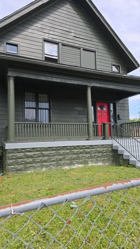 House for rent at 669 S 35th St, Louisville, KY 40211
