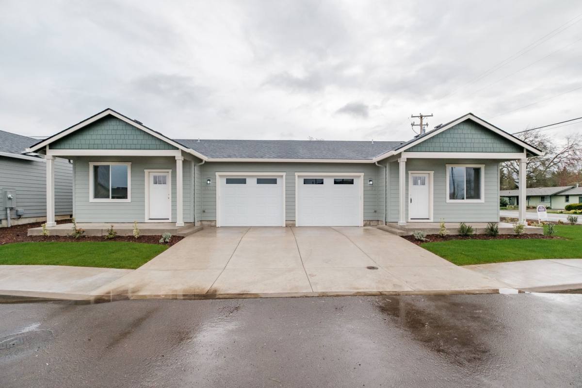 Apartment for rent at 2483-2485 Roll Tide Court, Lebanon, OR 97355